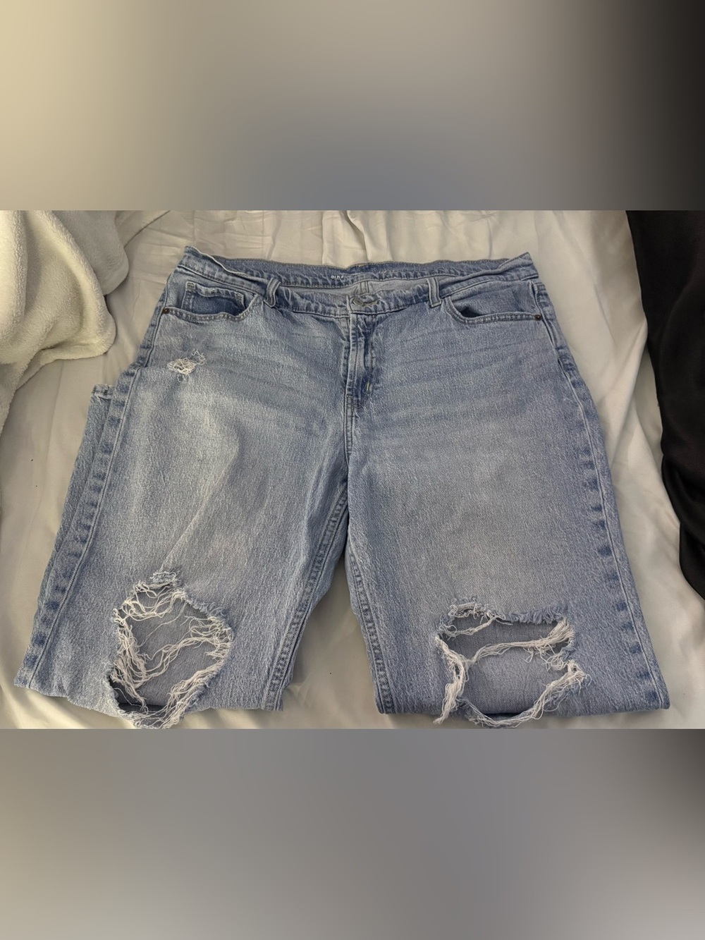 Old Navy Light Blue Distressed Boyfriend Jeans
